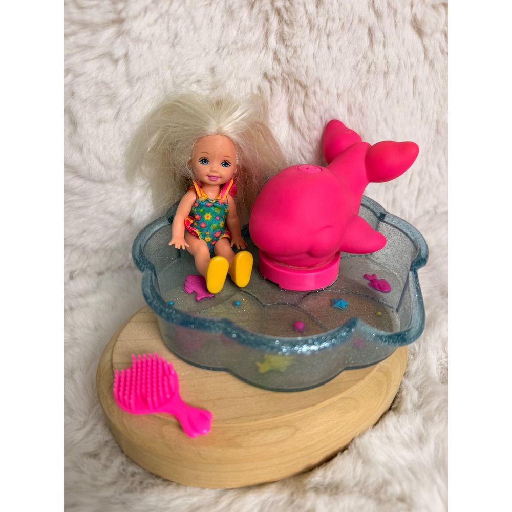 Vintage 1994 Mattel Kelly Doll Pool Fun Partial Playset Barbie Sister Pink Whale